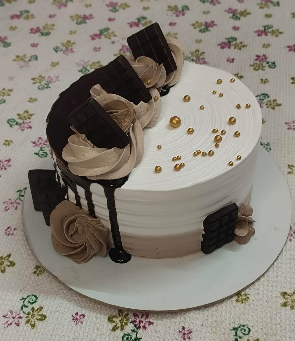 Frost Fiesta cake design in Nagerbazar 12